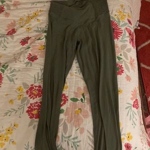 Aerie green leggings